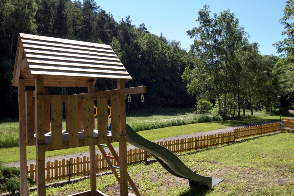 Penzion Pod Houskou Blatce Экстерьер фото